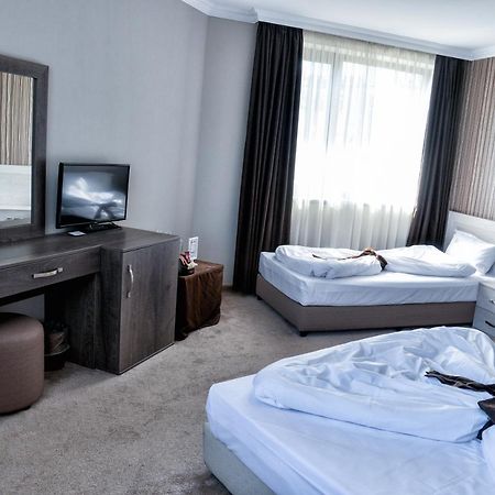 Hotel Nove Свіштов Екстер'єр фото