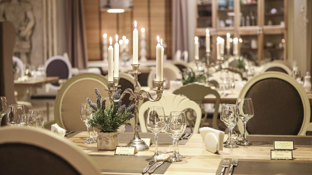 Hotel Nove Свіштов Екстер'єр фото