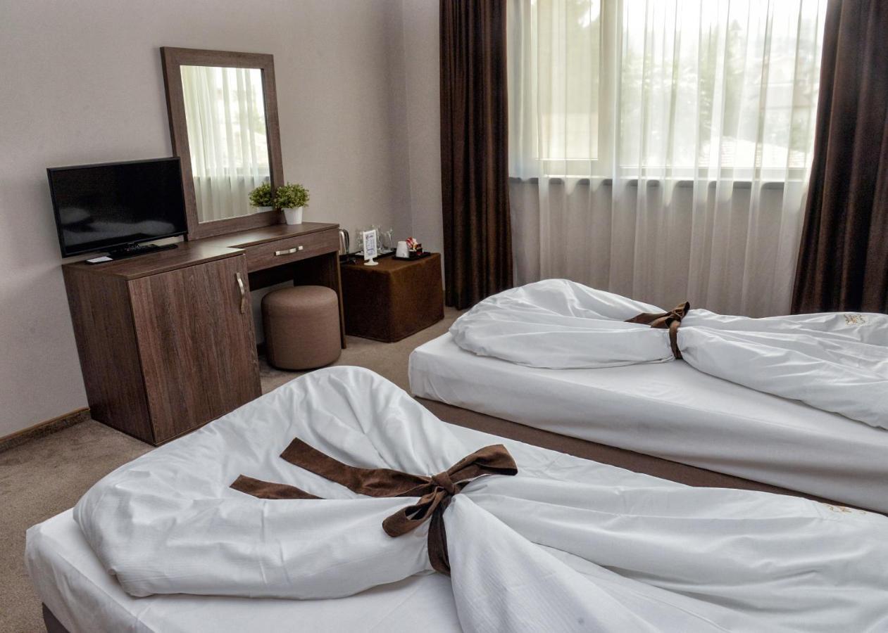 Hotel Nove Свіштов Екстер'єр фото